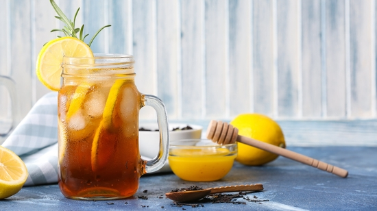 natural Mounjaro recipe detox drink with lemon and ACV